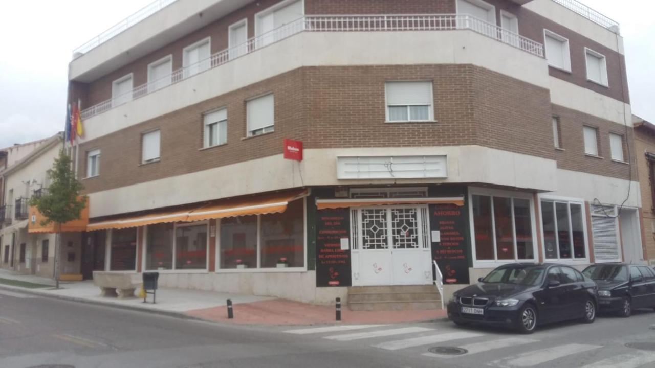 Hotel El Alamo Madrid Kültér fotó