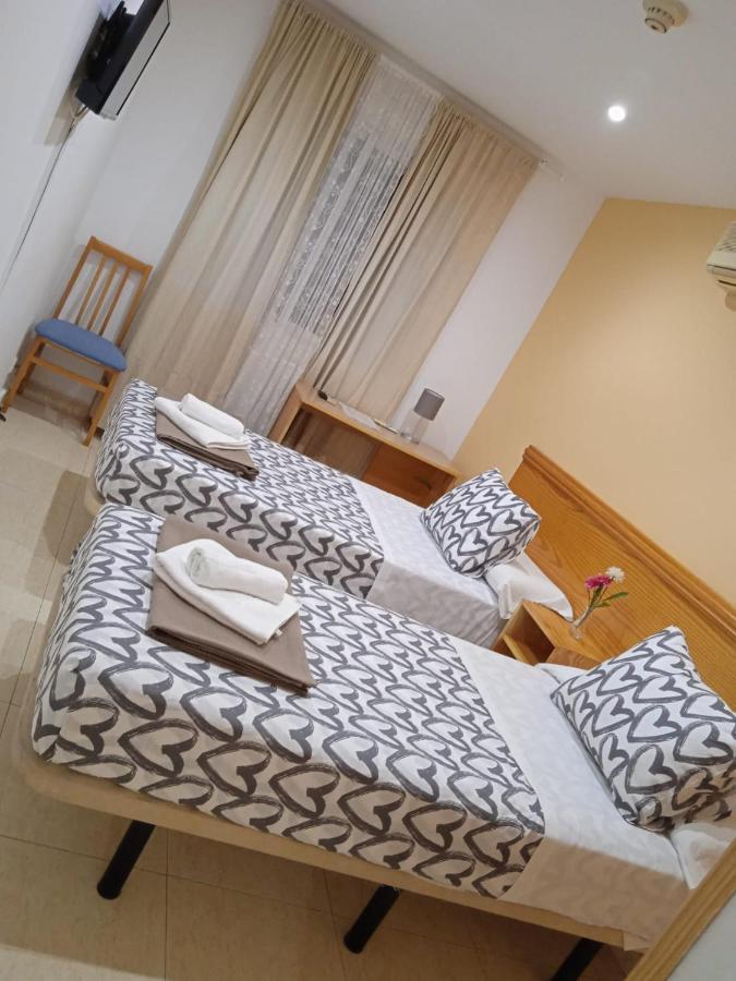 Hotel El Alamo Madrid Kültér fotó