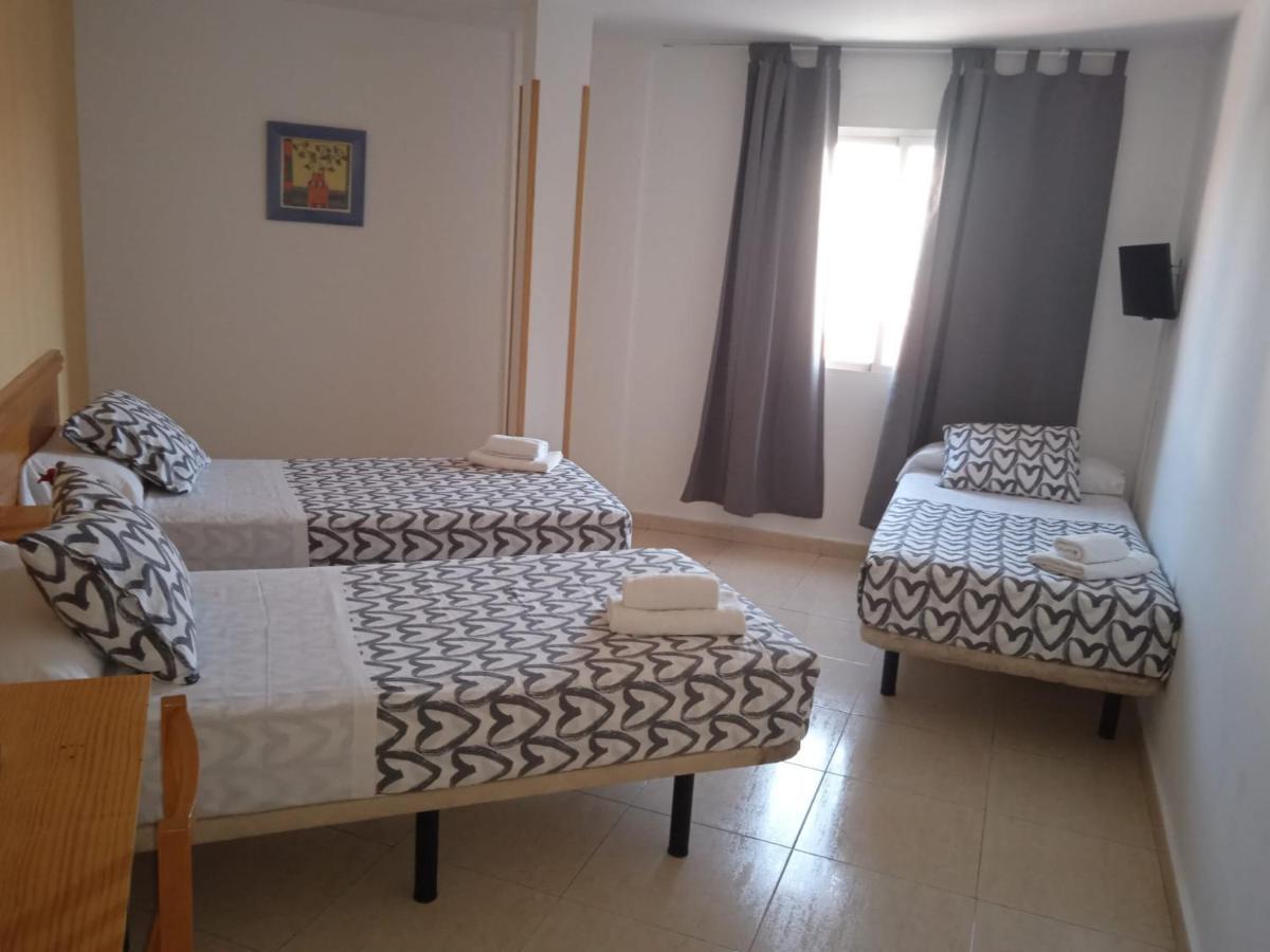 Hotel El Alamo Madrid Kültér fotó