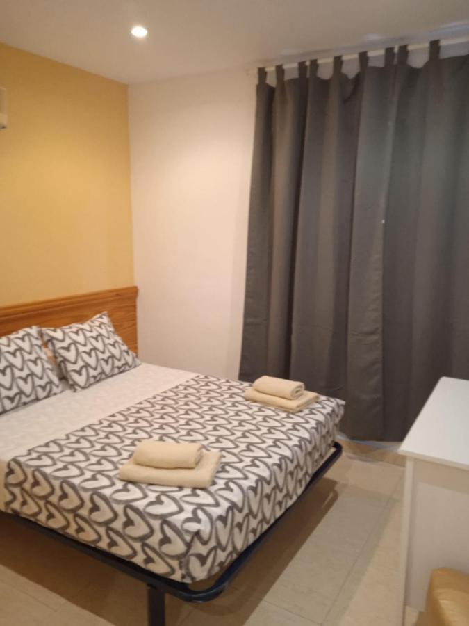 Hotel El Alamo Madrid Kültér fotó